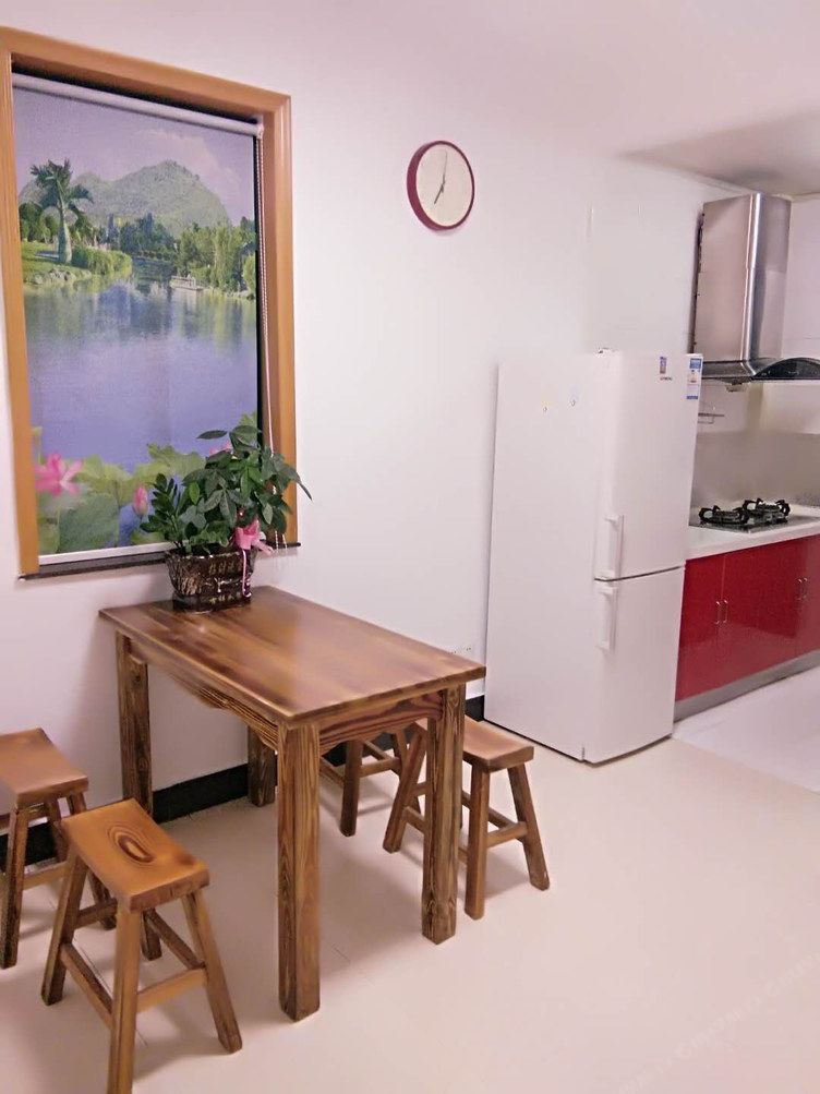 青春飞扬公寓(南京锁金南路店)