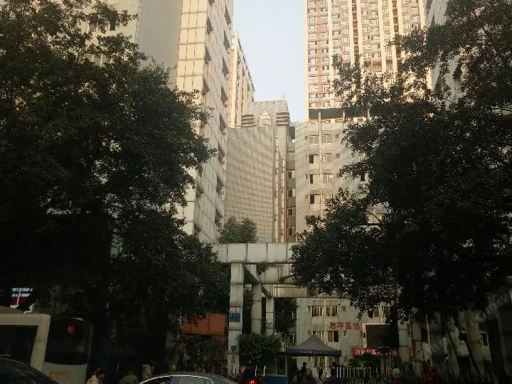 成都彩色蜀光公寓
