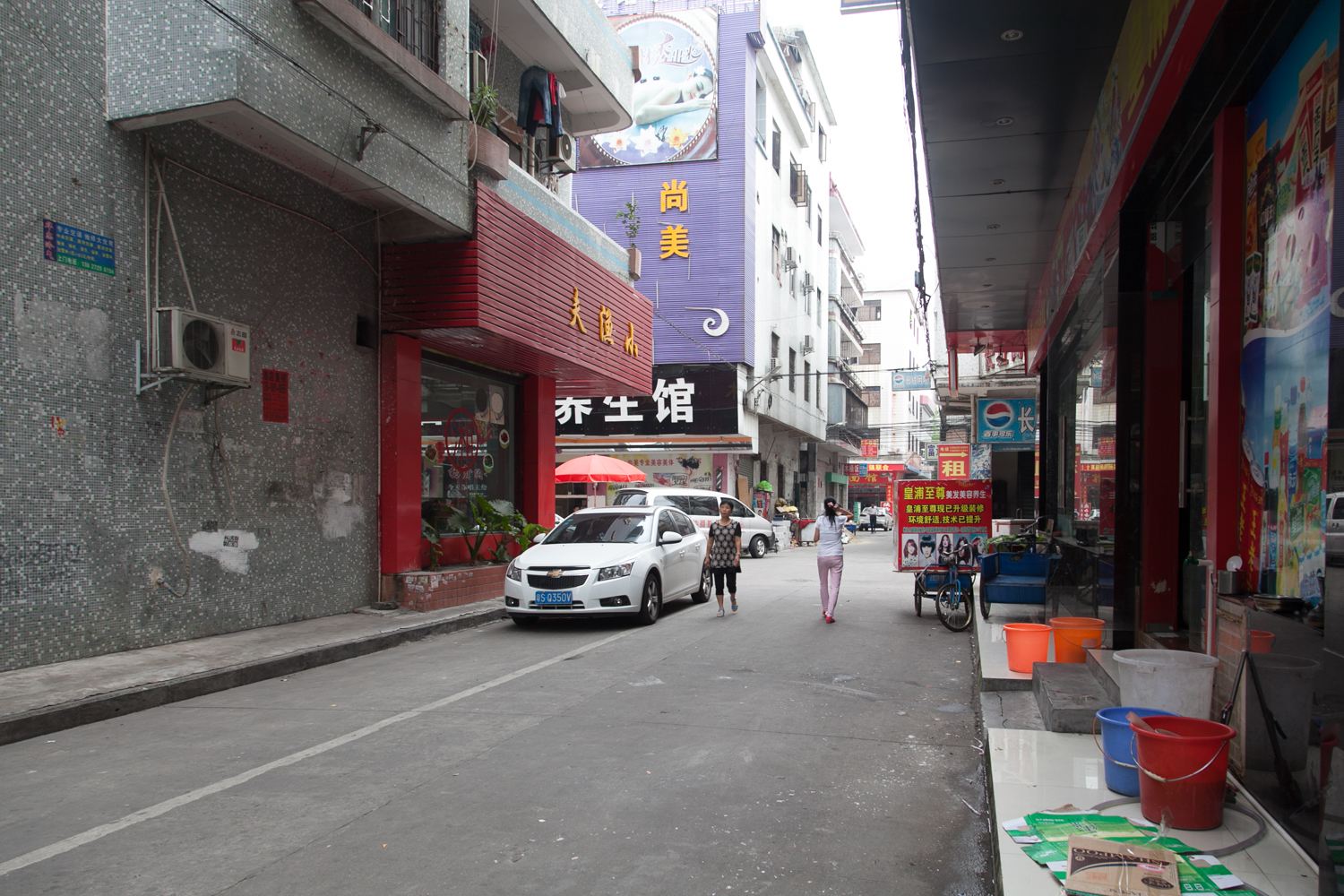 东莞莲城豪华住宿