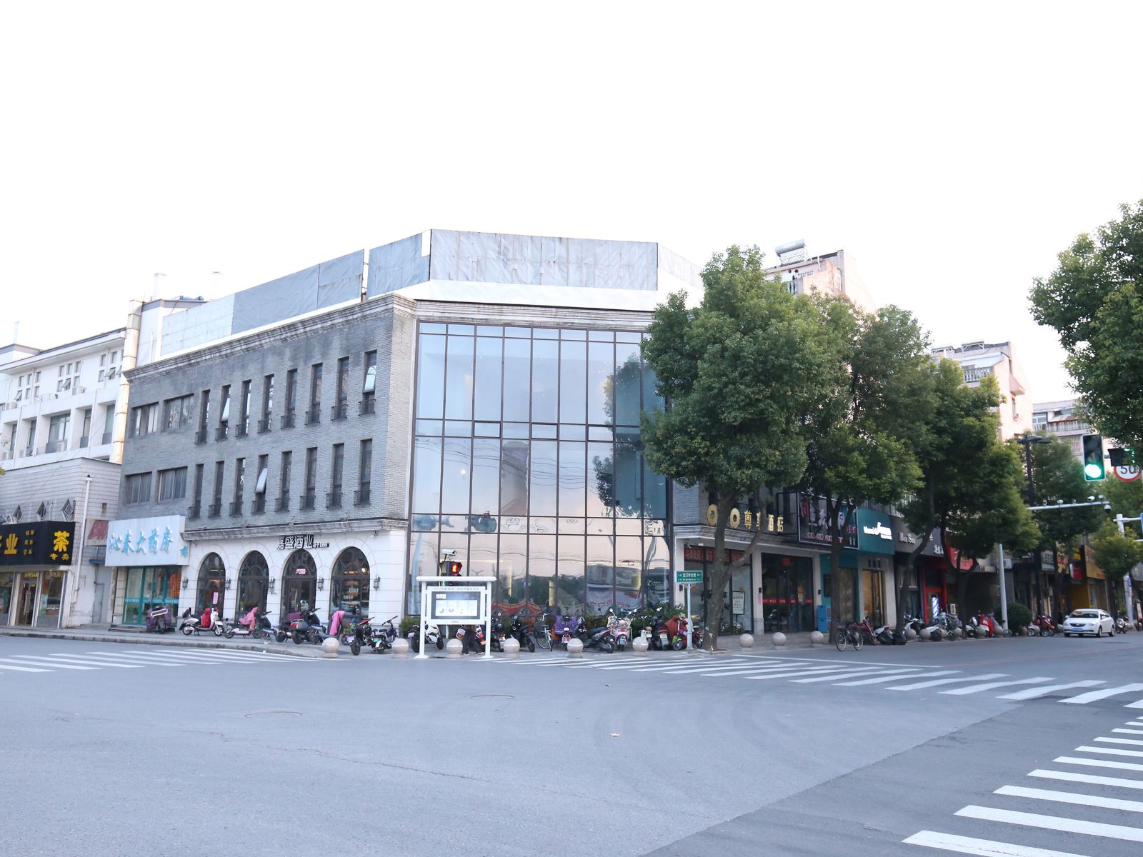 扬州瑞娜精品酒店
