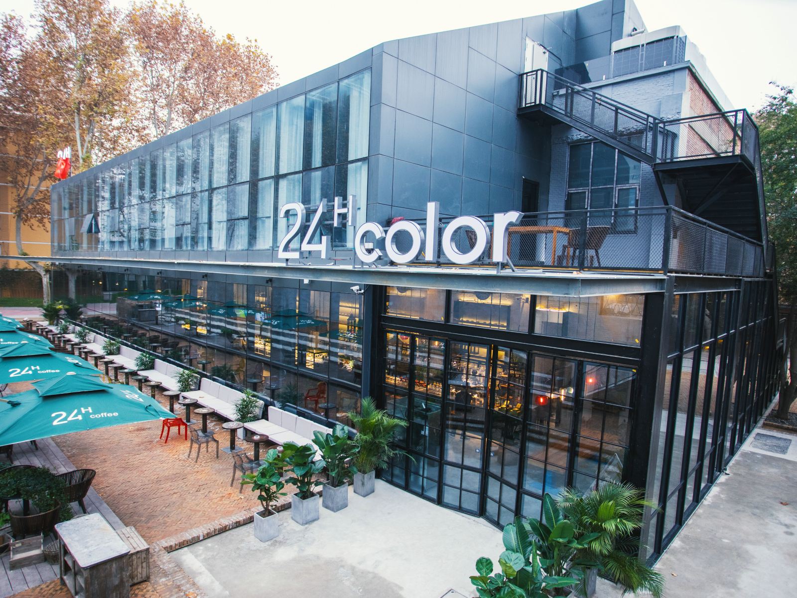 西安24H color酒店