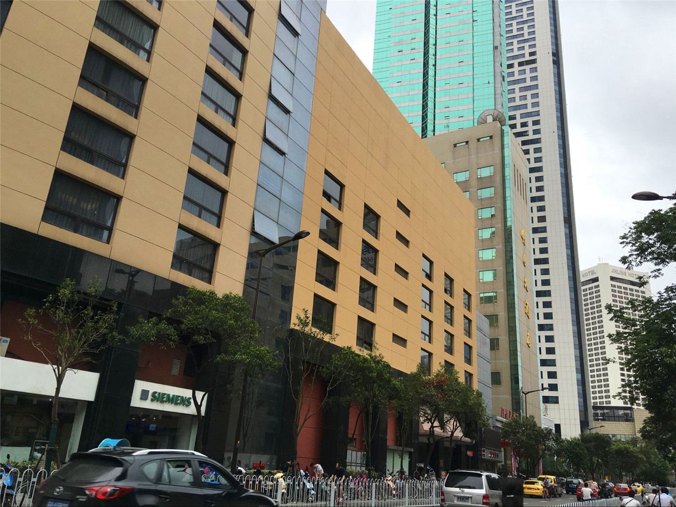 金陵青年旅社(南京新街口店)