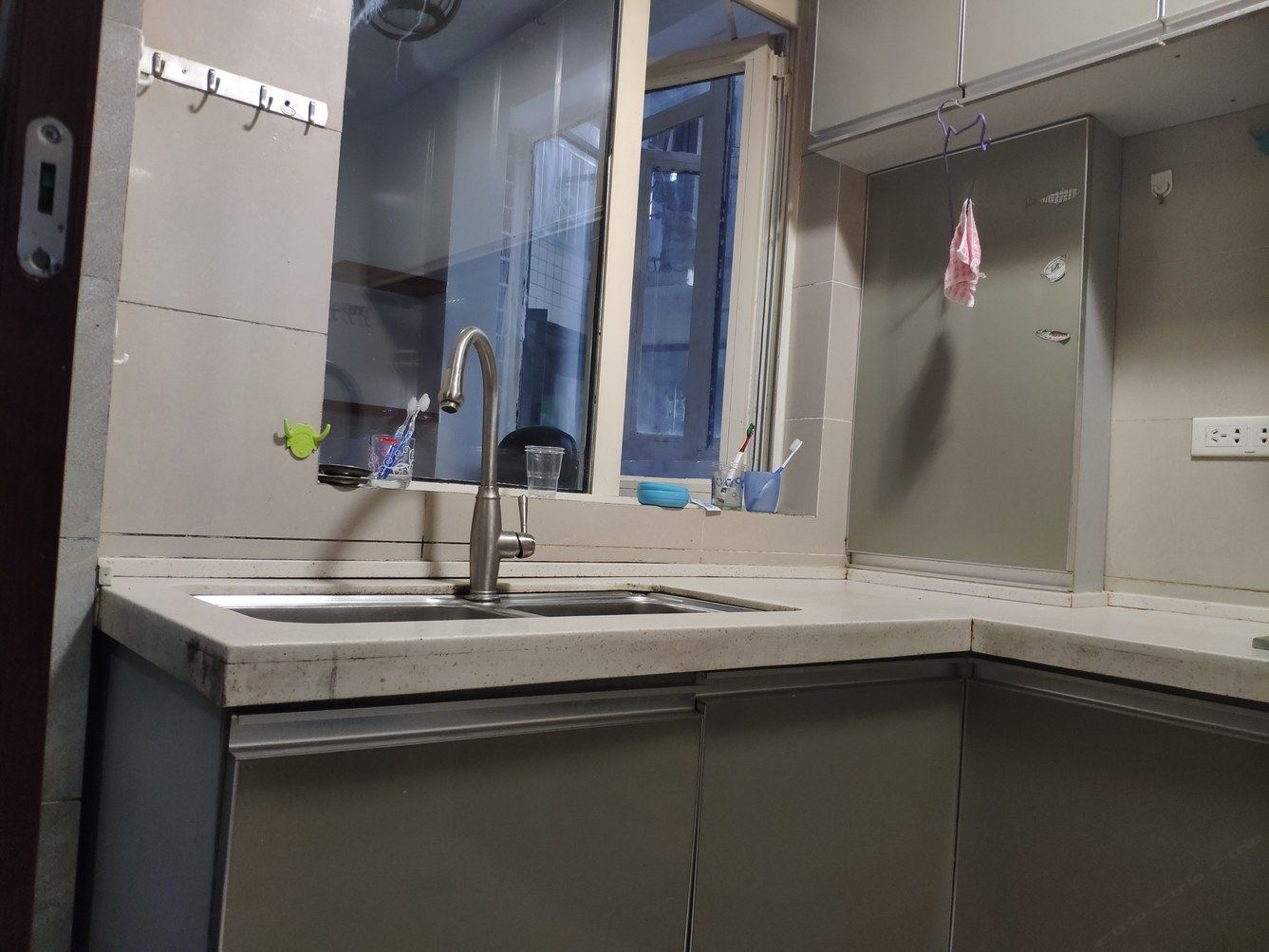 贵阳我爱筑家林中之城公寓(5号店)
