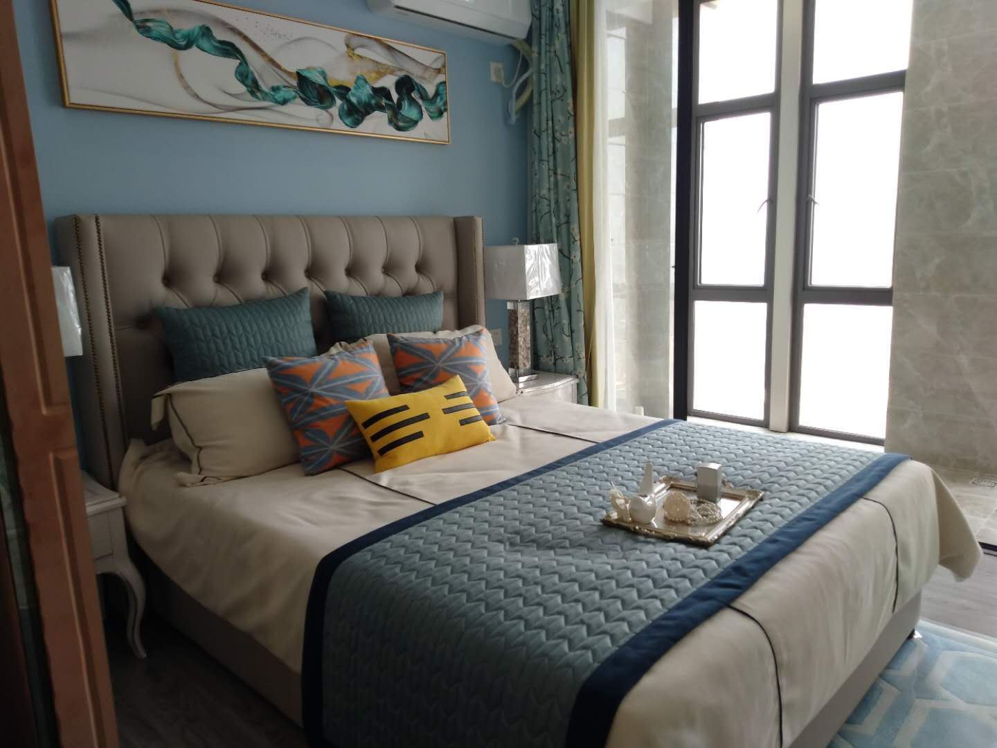 情缘自助SOHO公寓(泉州富临新天地广场店)