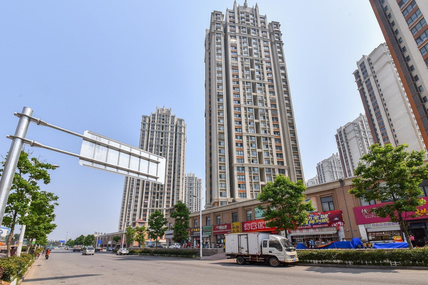 冯女士特色民宿(青岛曲江路店)