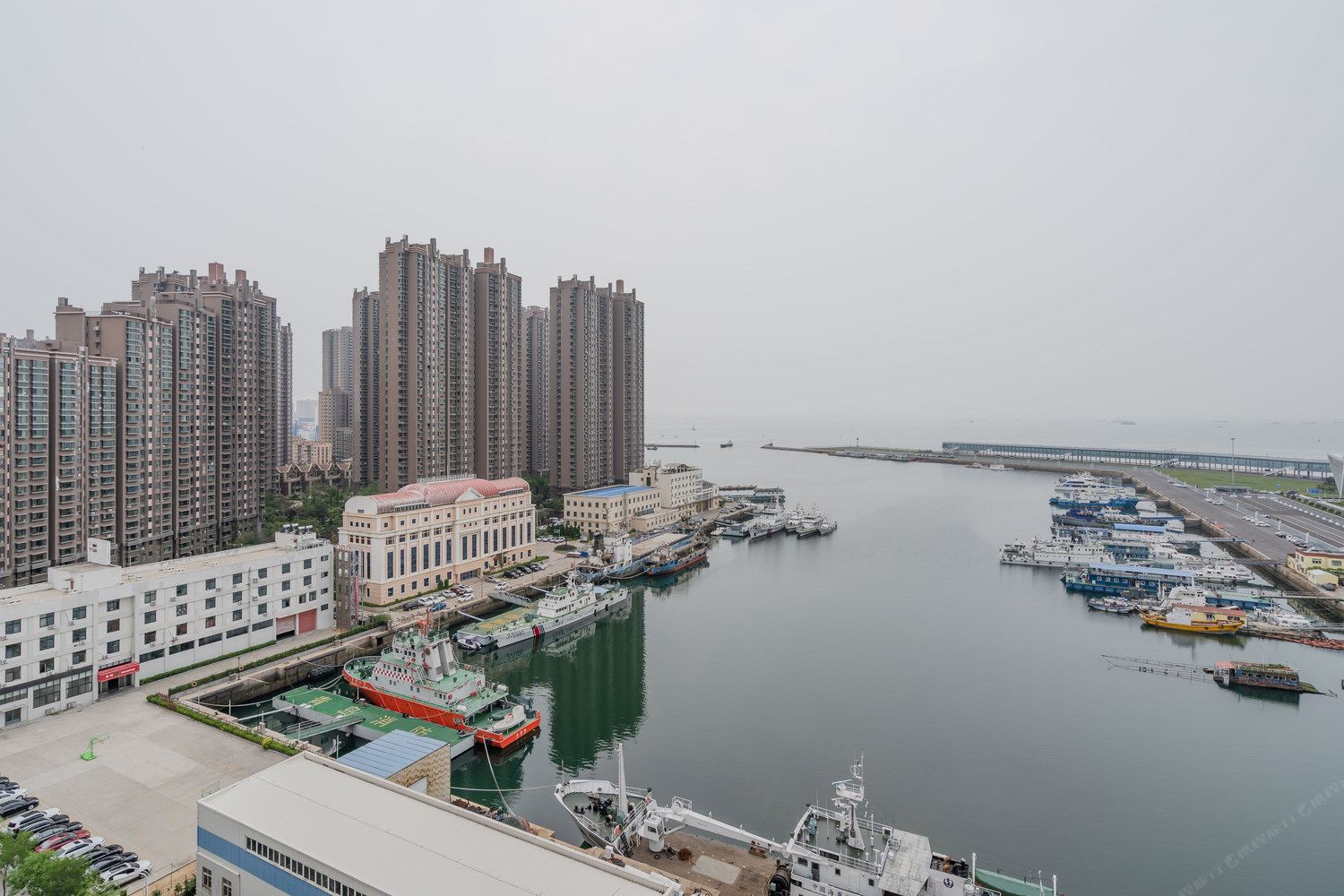 青岛万家灯火酒店式公寓