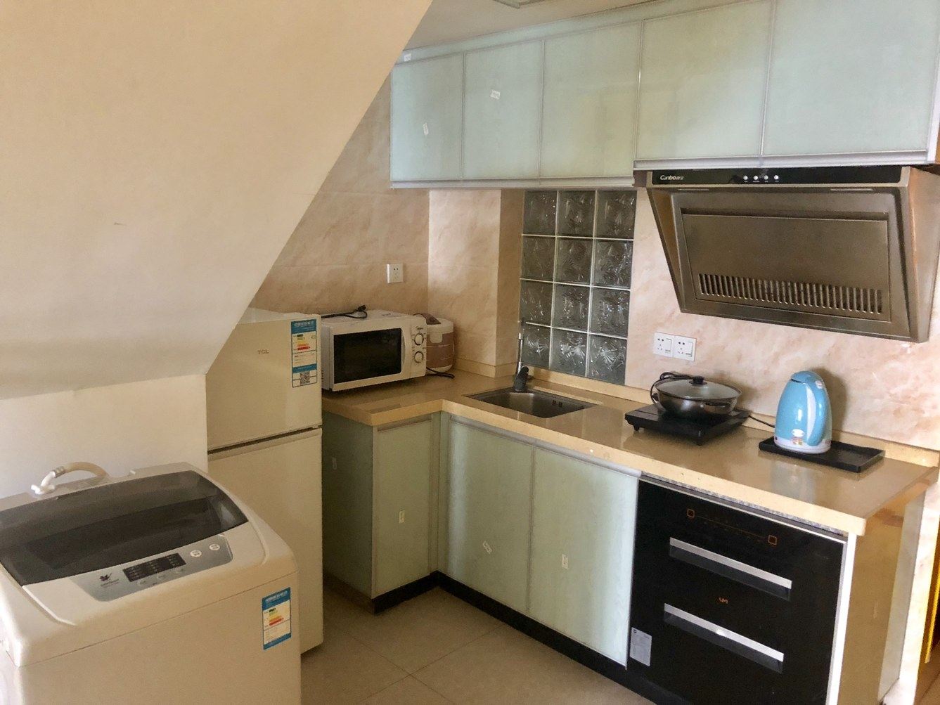 广州隆中小屋民宿(汉溪大道东分店)