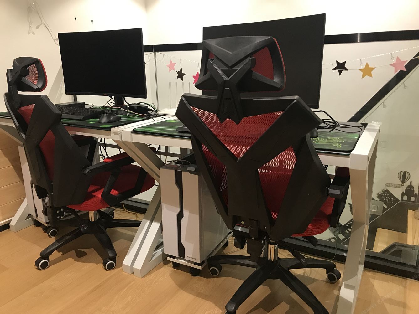 柳州恒大LOFT公寓电竞观影麻将可做饭