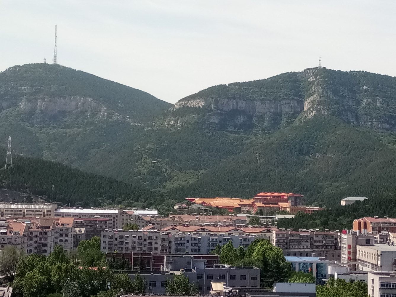 幸福家公寓(济南师东村分店)