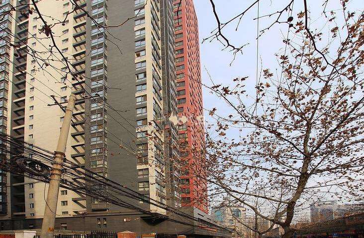 蓝先生自助服务公寓(西安永宁门地铁站店)