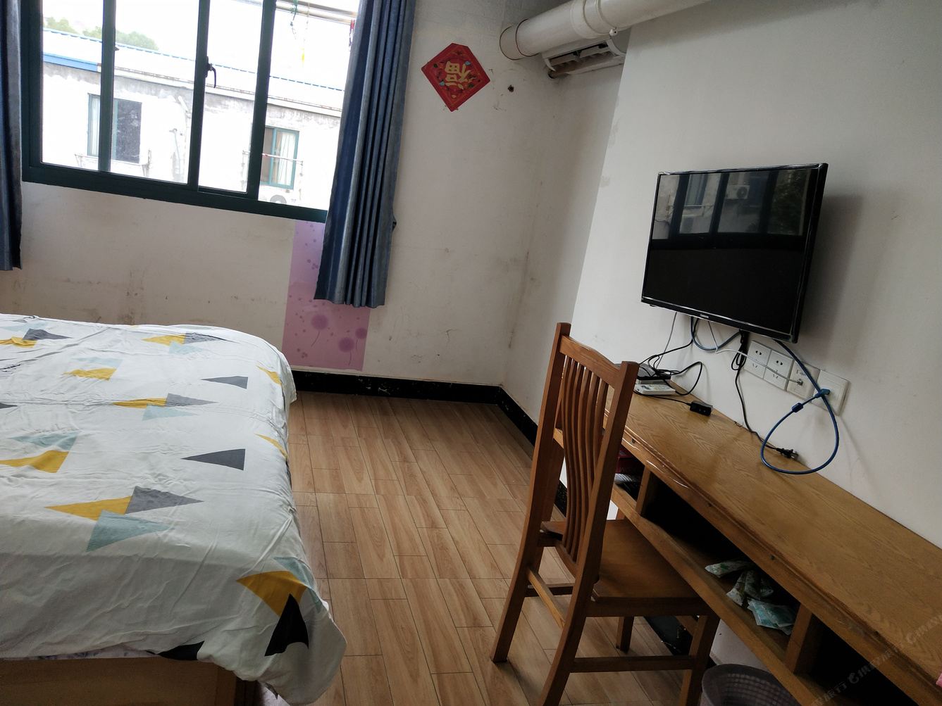 上海万乐精品小屋(塘川路分店)