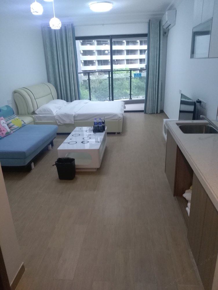 惠州梦叁石公寓