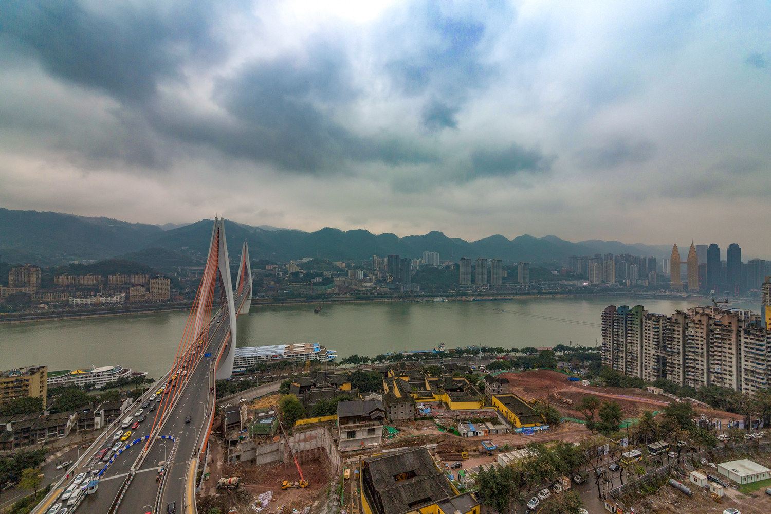 重庆鱿鱼先生普通公寓