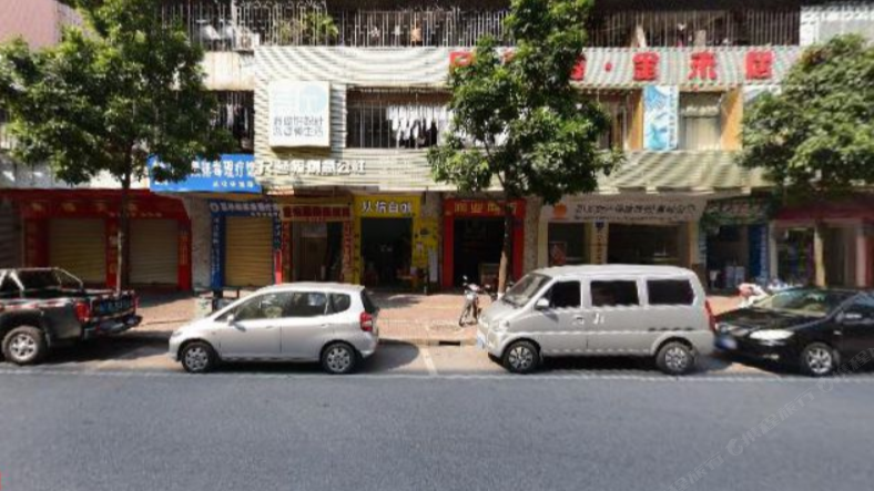 广州尺艺樘金来居创意旅馆