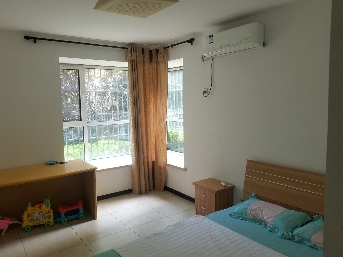 旅行者游乐园公寓(秦皇岛金湾环路店)