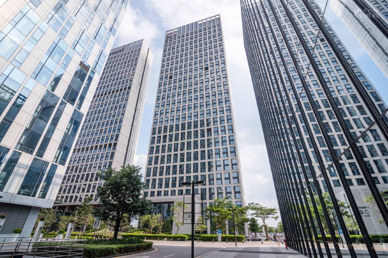 万隆国际公寓(广州琶洲会展中心店)