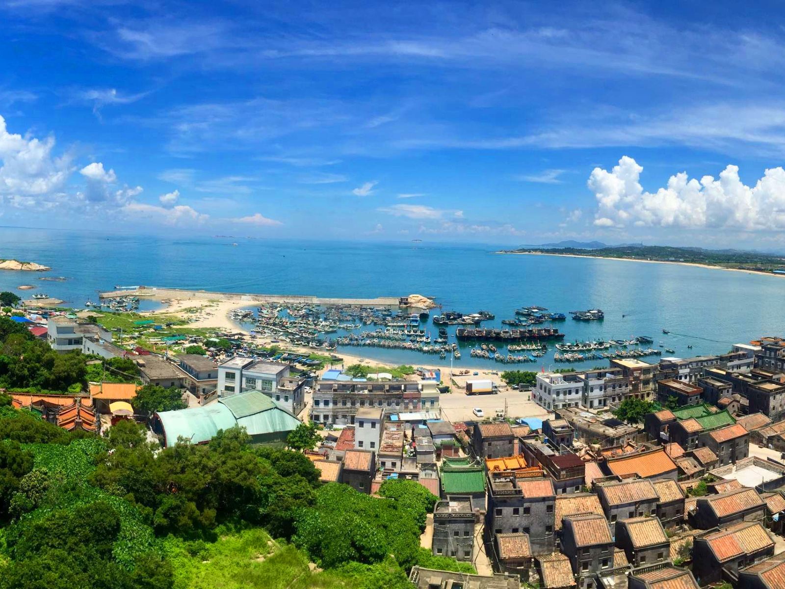汕尾红海湾盛夏时光海景公寓