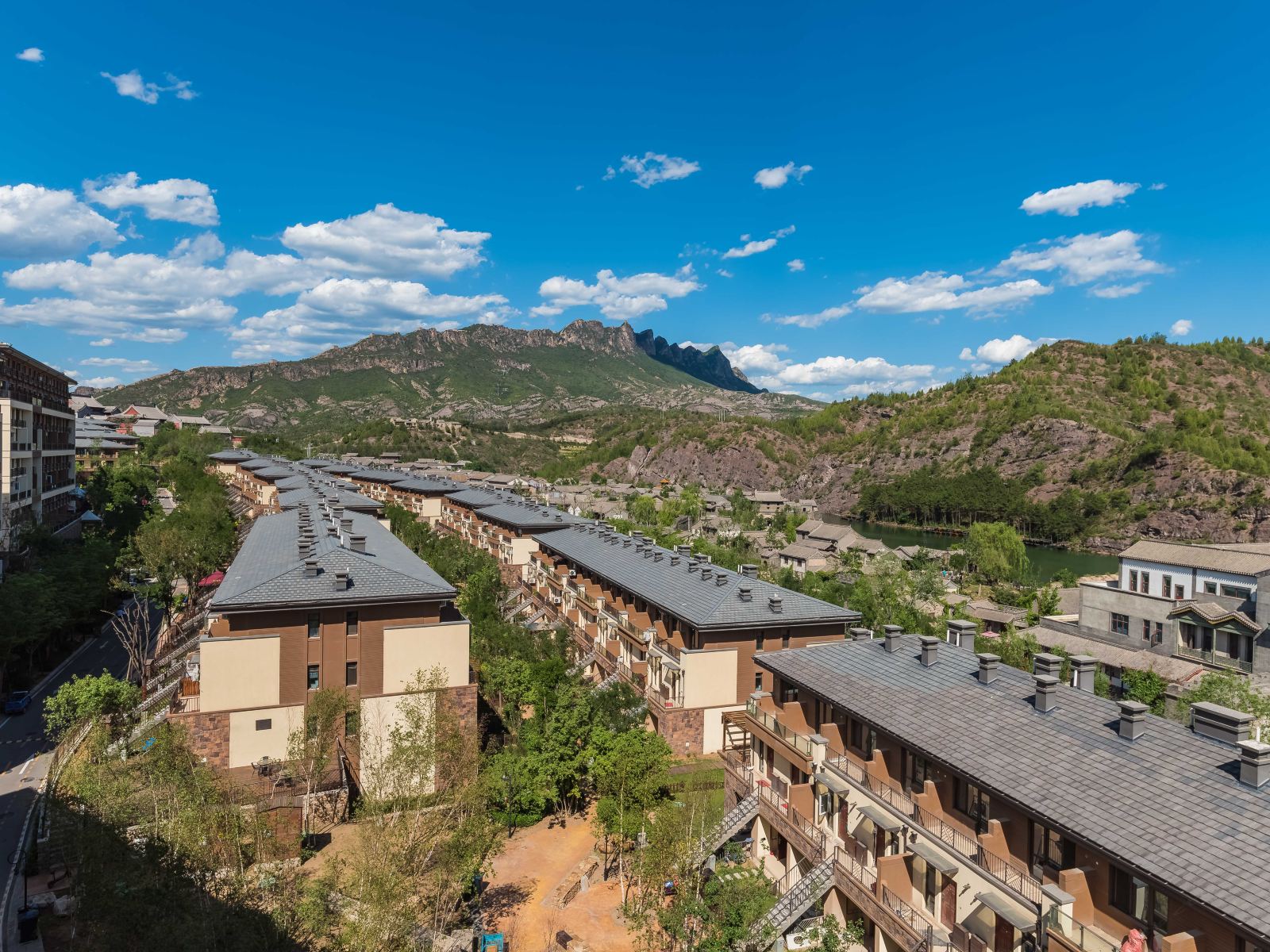 悦榕湾山景墅(北京古北长城源着二期店)