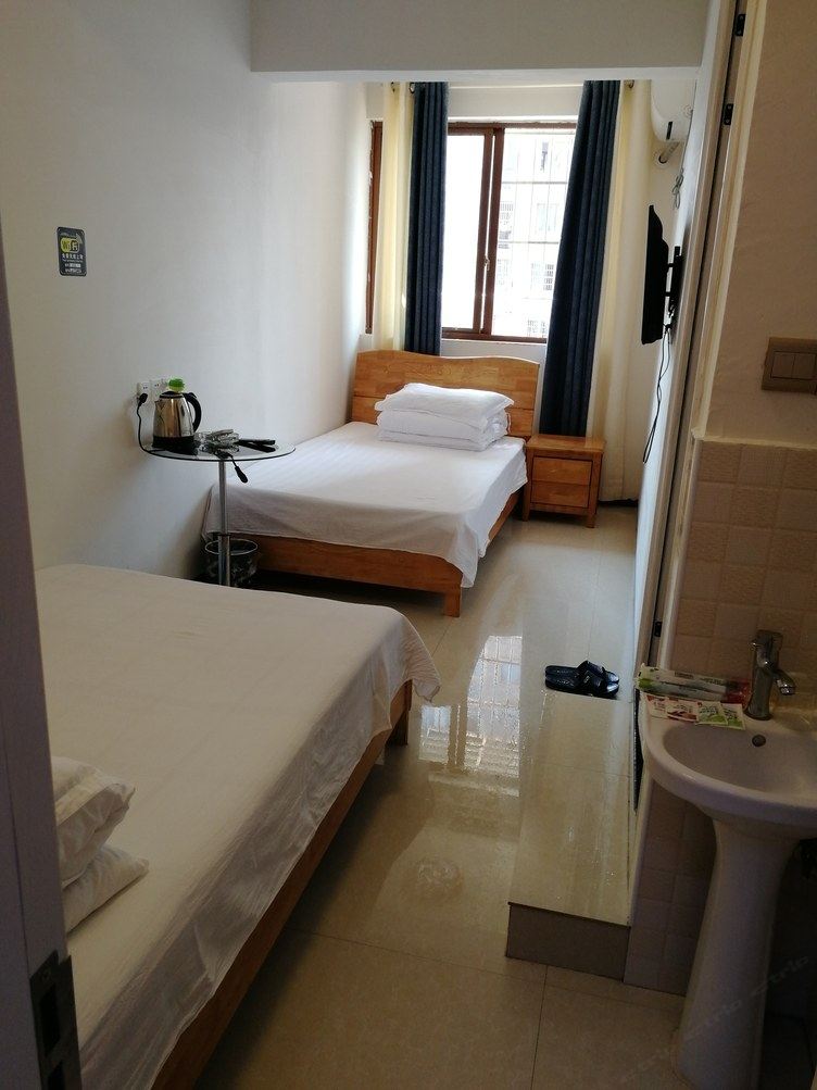 南昌皇庭商务度假小屋公寓