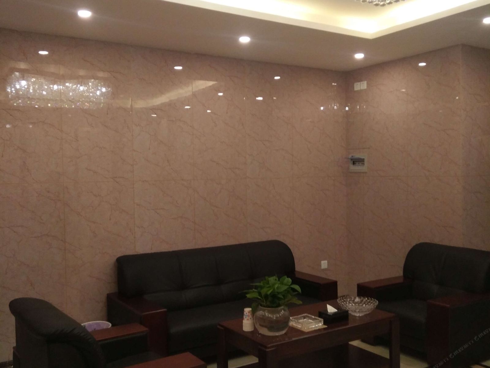 昆明阿米拉公寓酒店