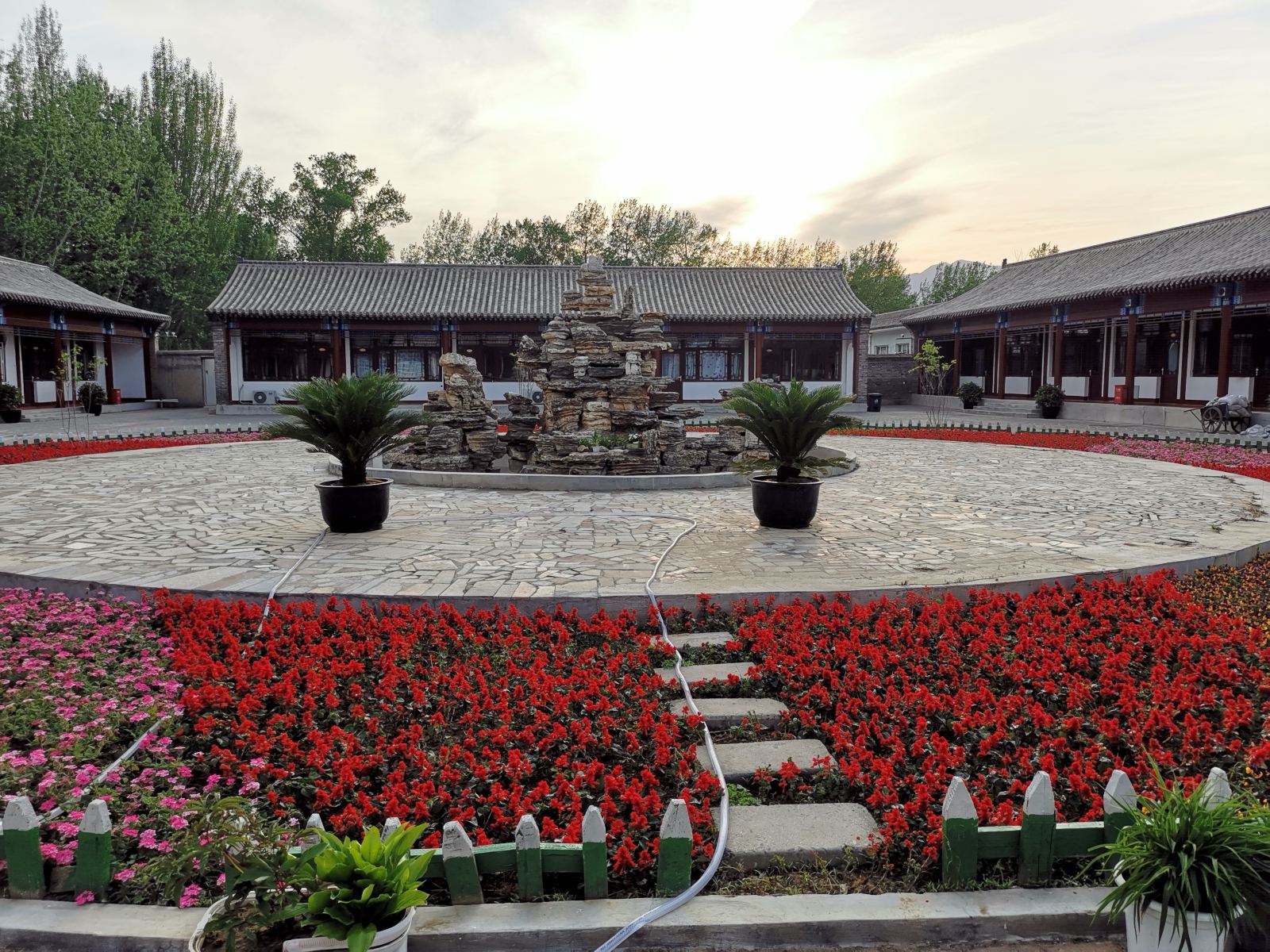 北京鸿石雅居农家院