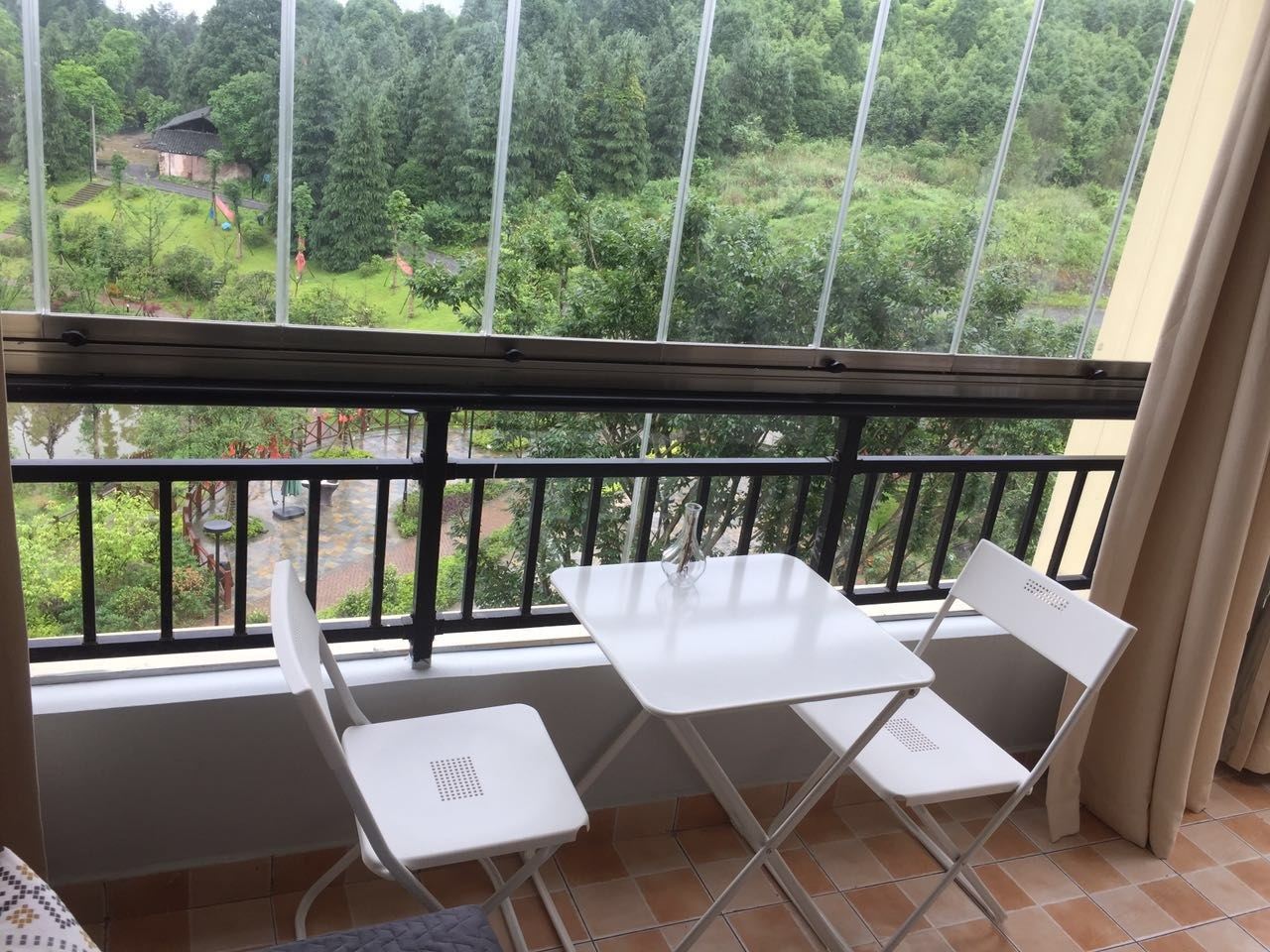 重庆重庆金佛山易诚小筑民宿