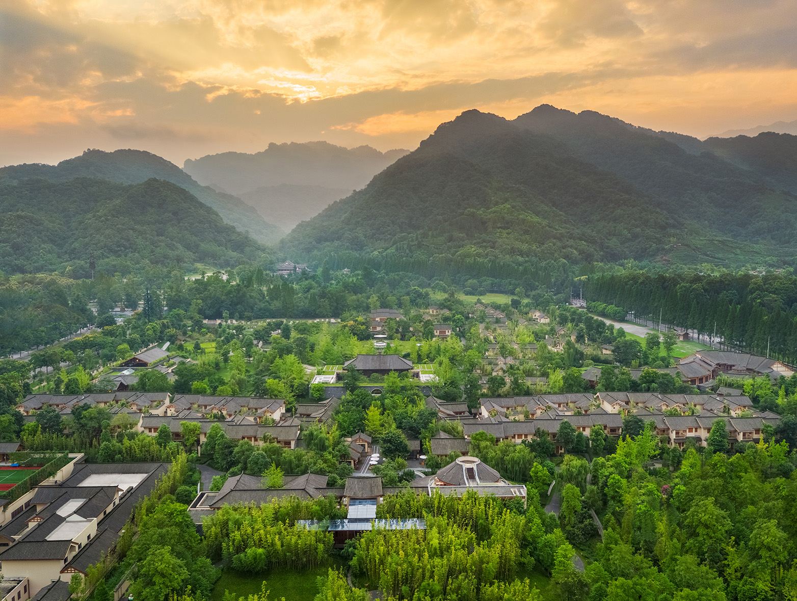 青城山六善酒店
