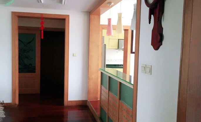 刘女士民宿(青岛向阳岭路店)