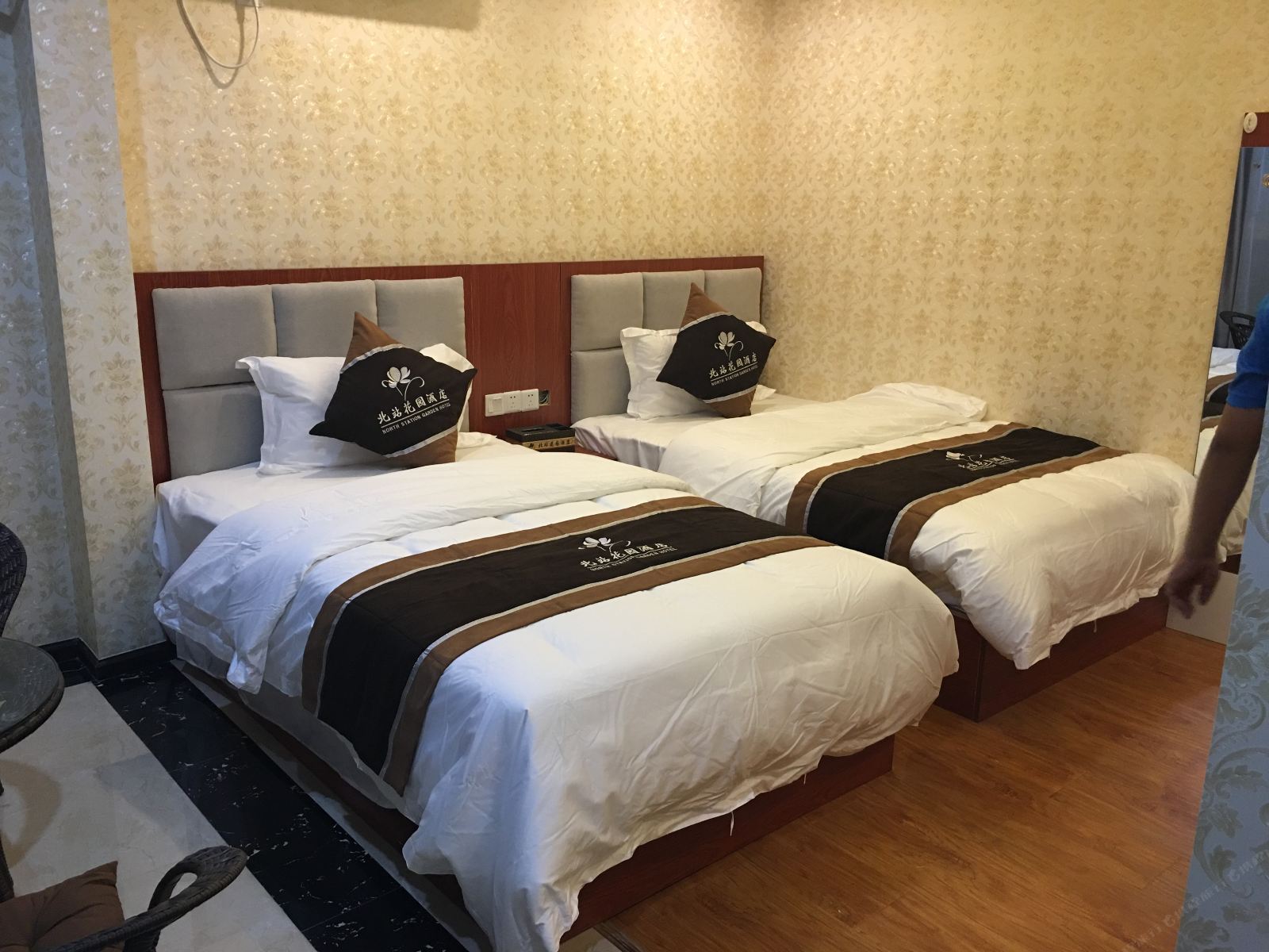 贵阳高铁接送宾馆