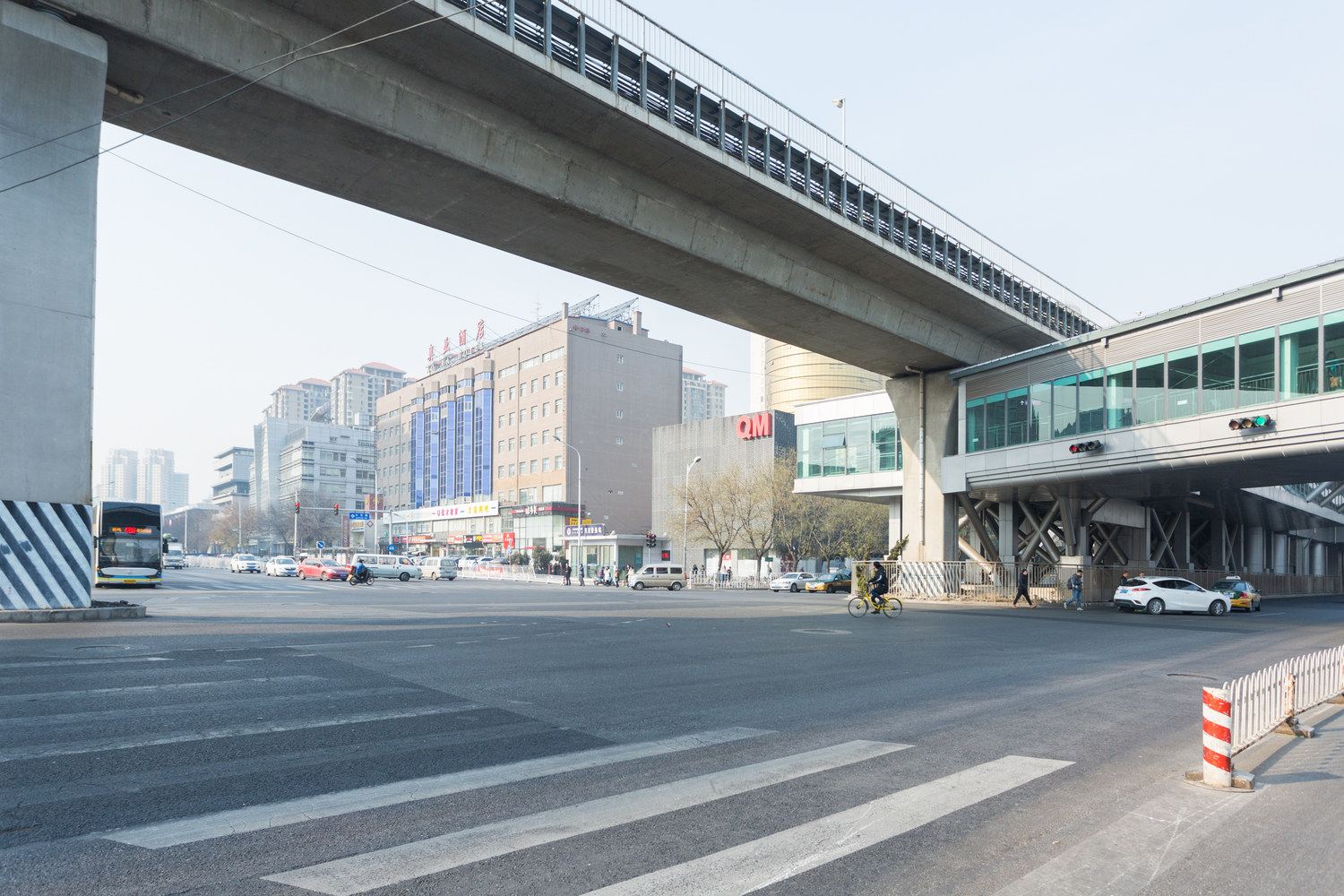 北京现代简约公寓