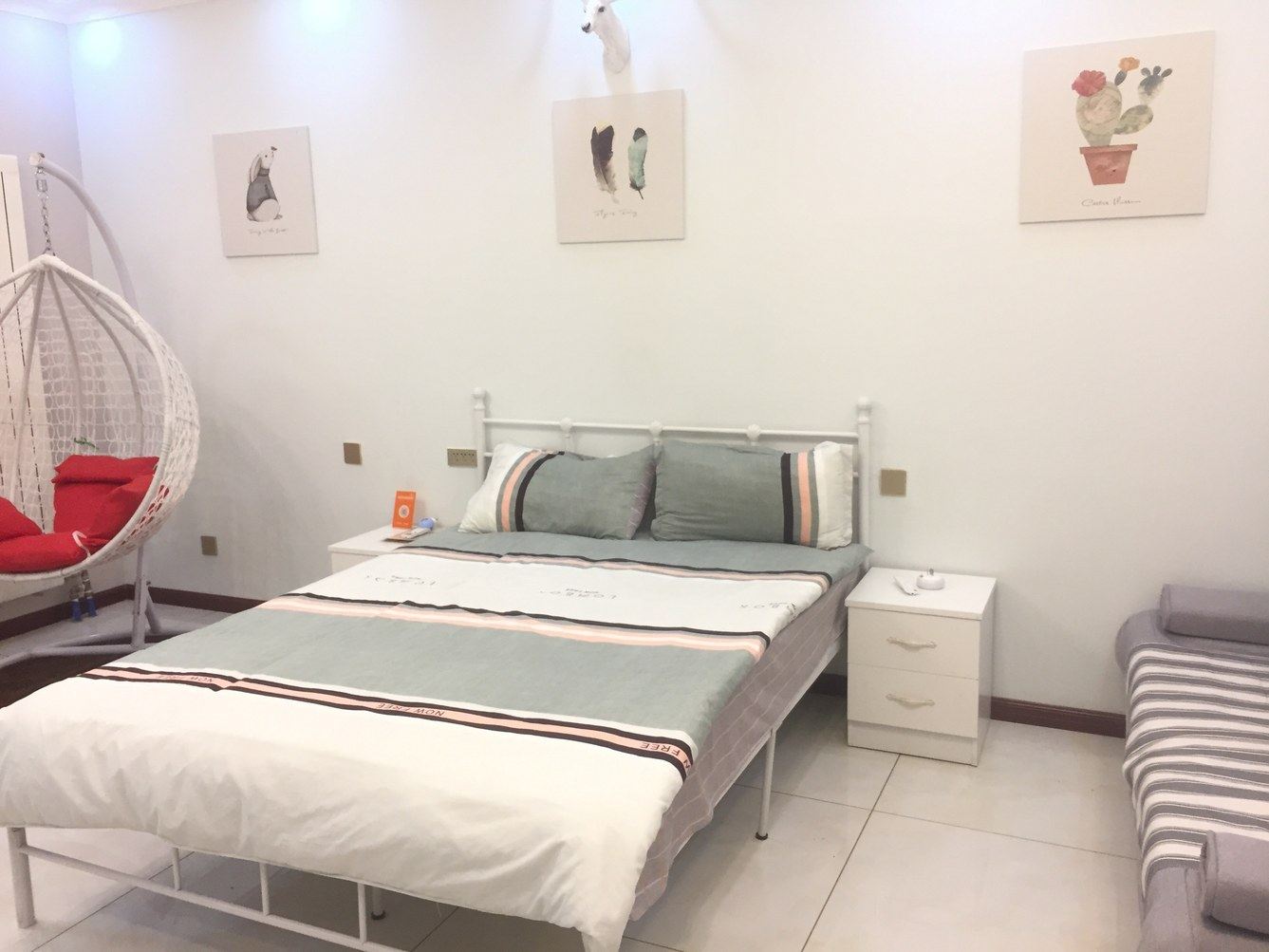 曹忠斌公寓(西安4号店)