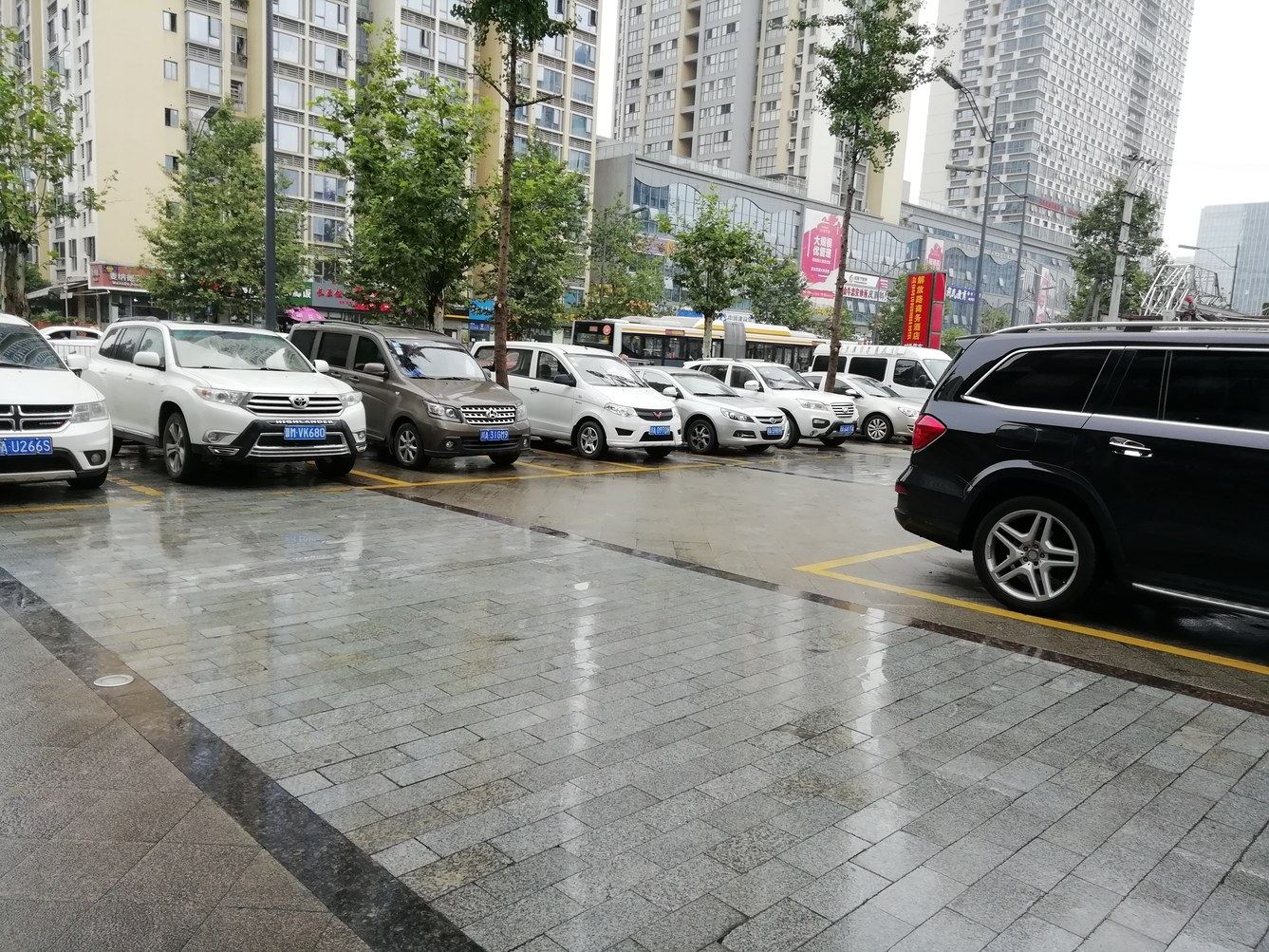 成都李汇公寓