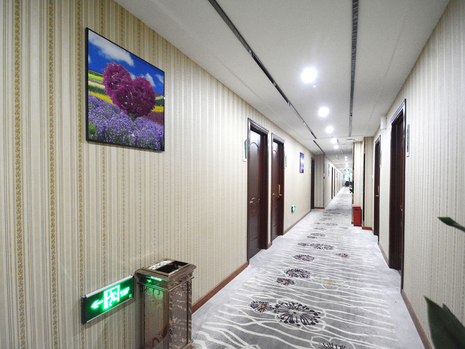 郑州悦隆时尚酒店