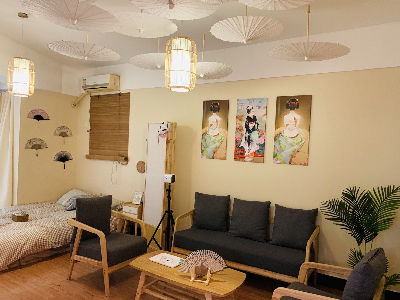 长沙倾宿小蓉公寓(11号店)