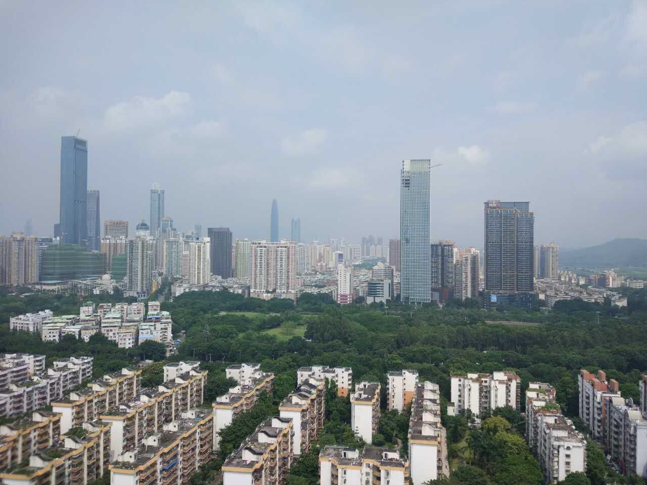 深圳何方宝贝之家普通公寓(保福二路店)