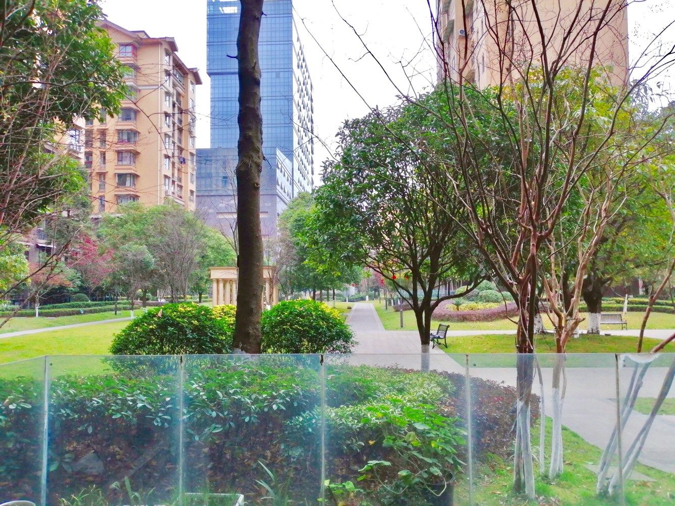 成都可爱的胖哒公寓