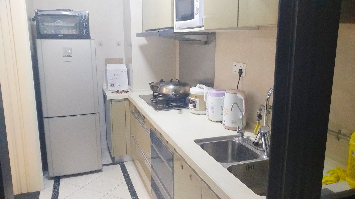 深圳开府哥哥08945公寓