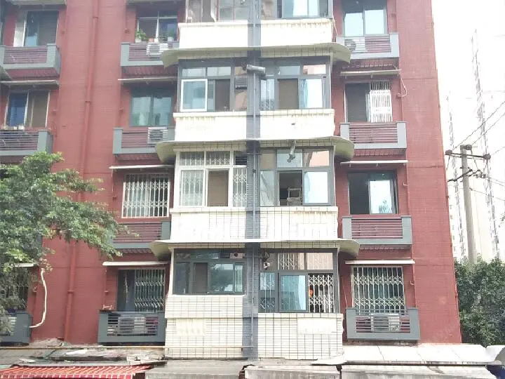 成都好又来住宿十街坊店