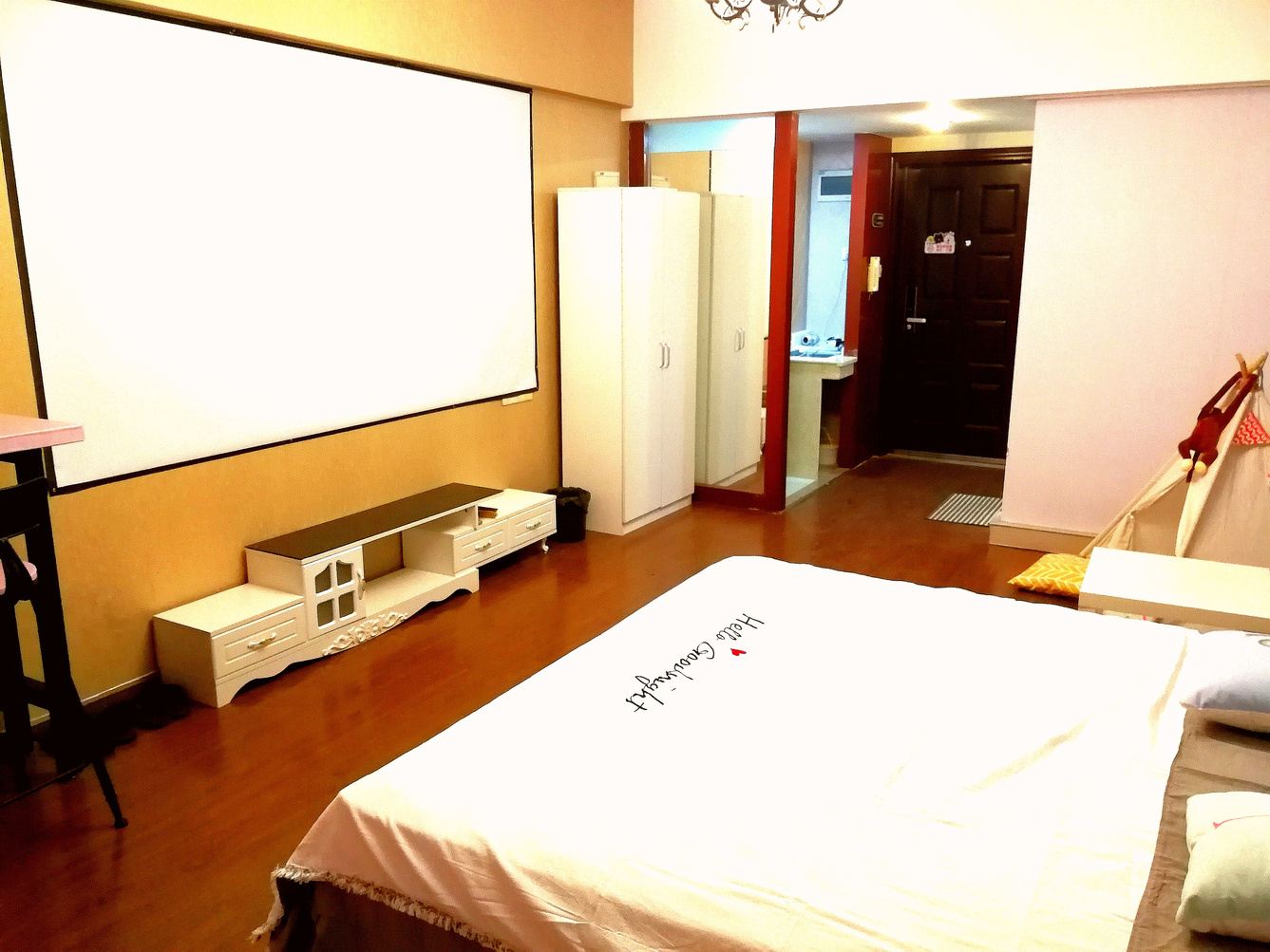 重庆伴途尔居公寓(4号店)