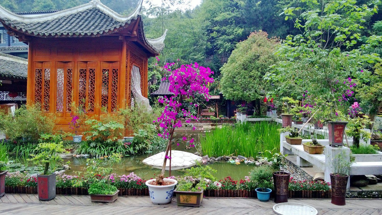 开阳白马峪温泉酒店