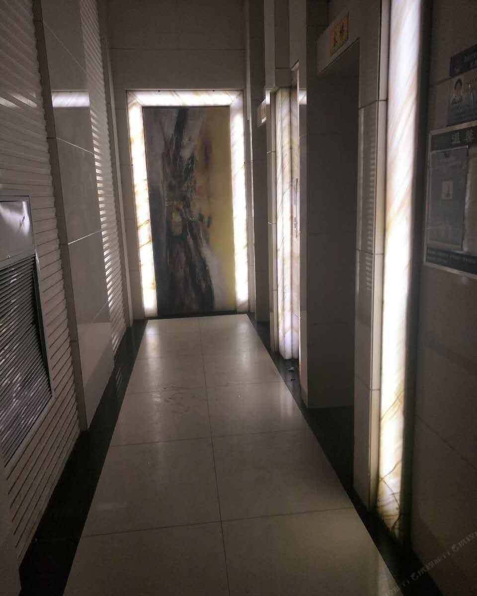 武汉关谷馨旅公寓华科大店