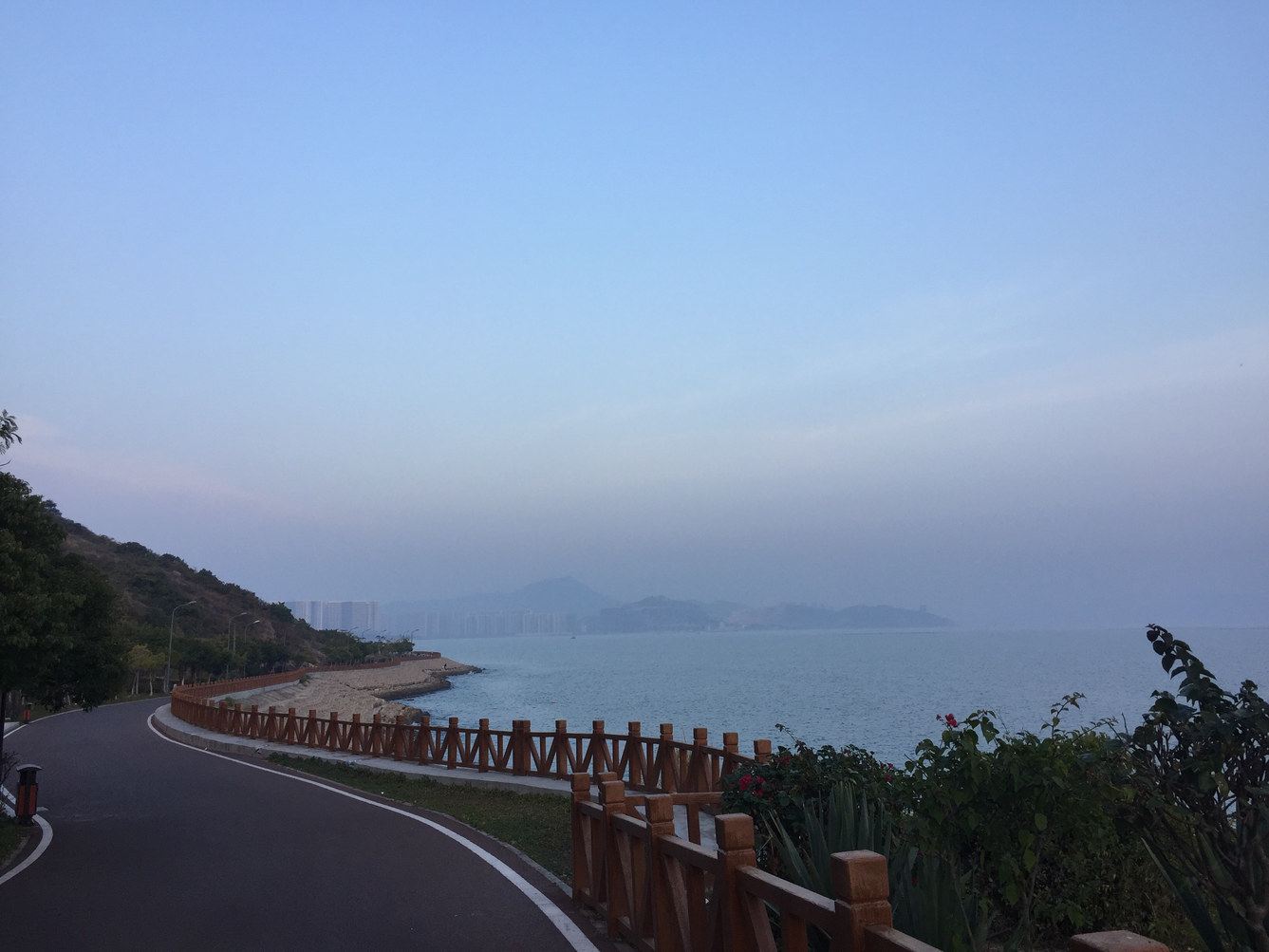 惠州180度顶层海景复式客栈