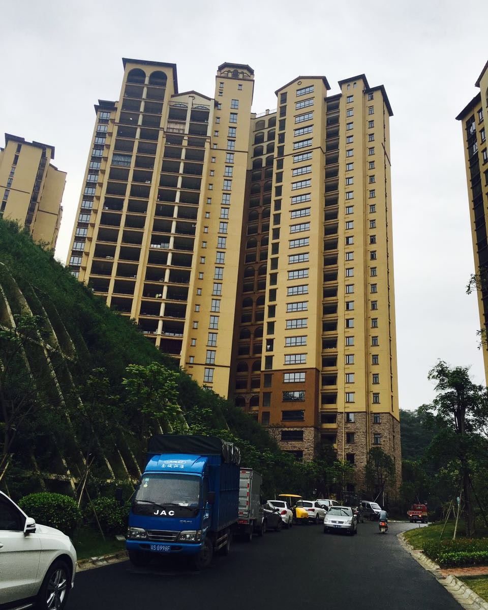 铂丽温泉度假公寓(龙门富力南昆山店)