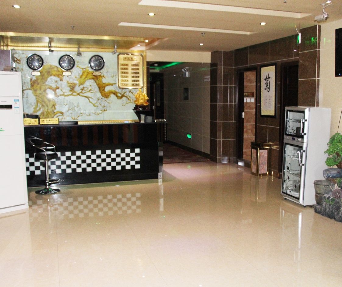 都江堰浪琴商务酒店