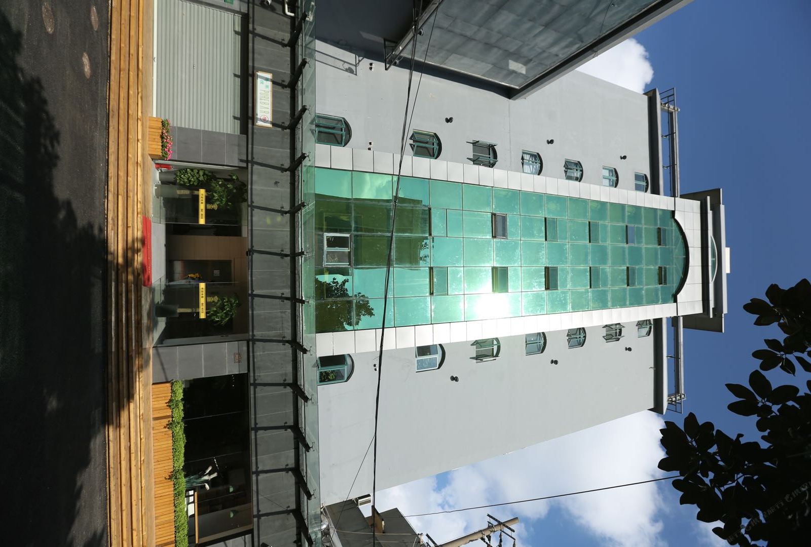 上海抱舍酒店