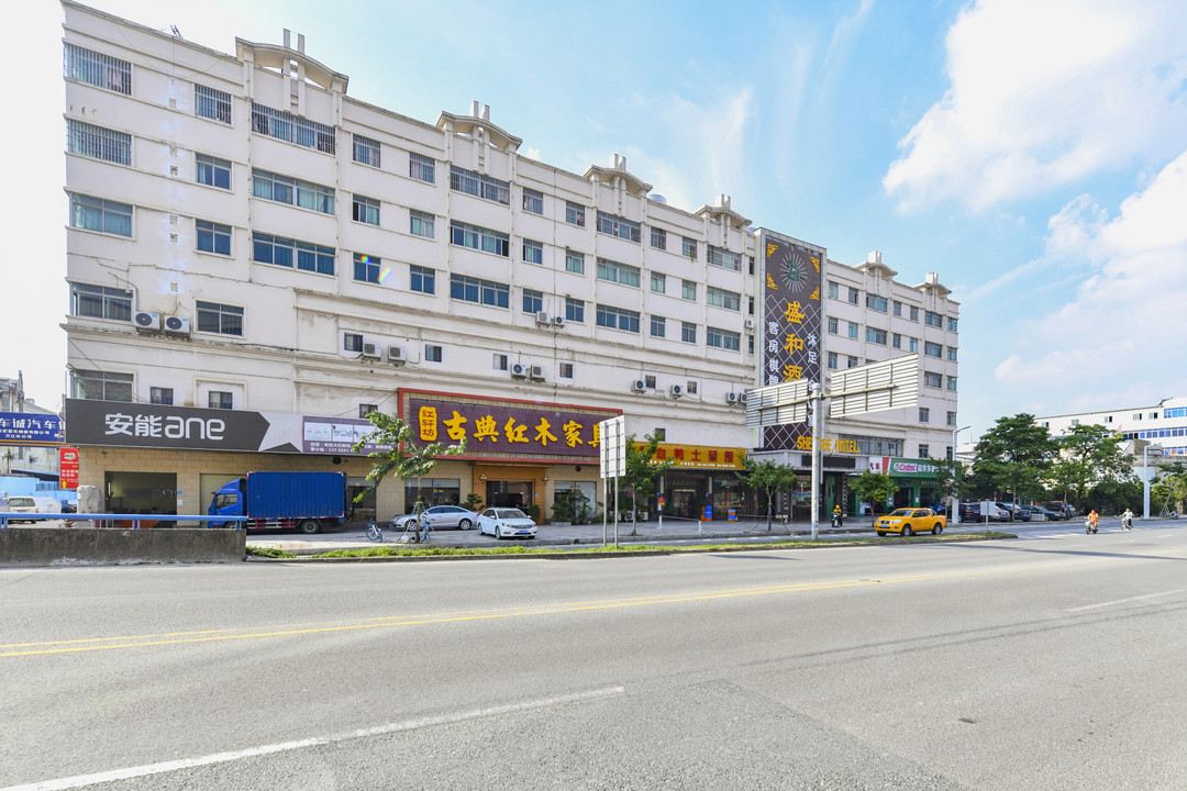 东莞万江区盛和商务酒店