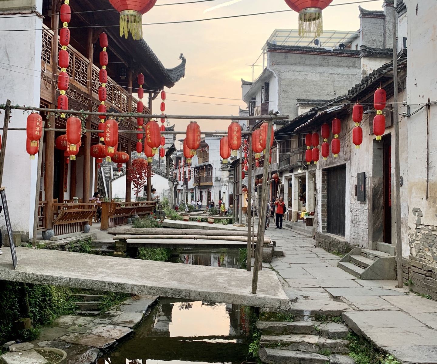 婺源李坑济民客栈