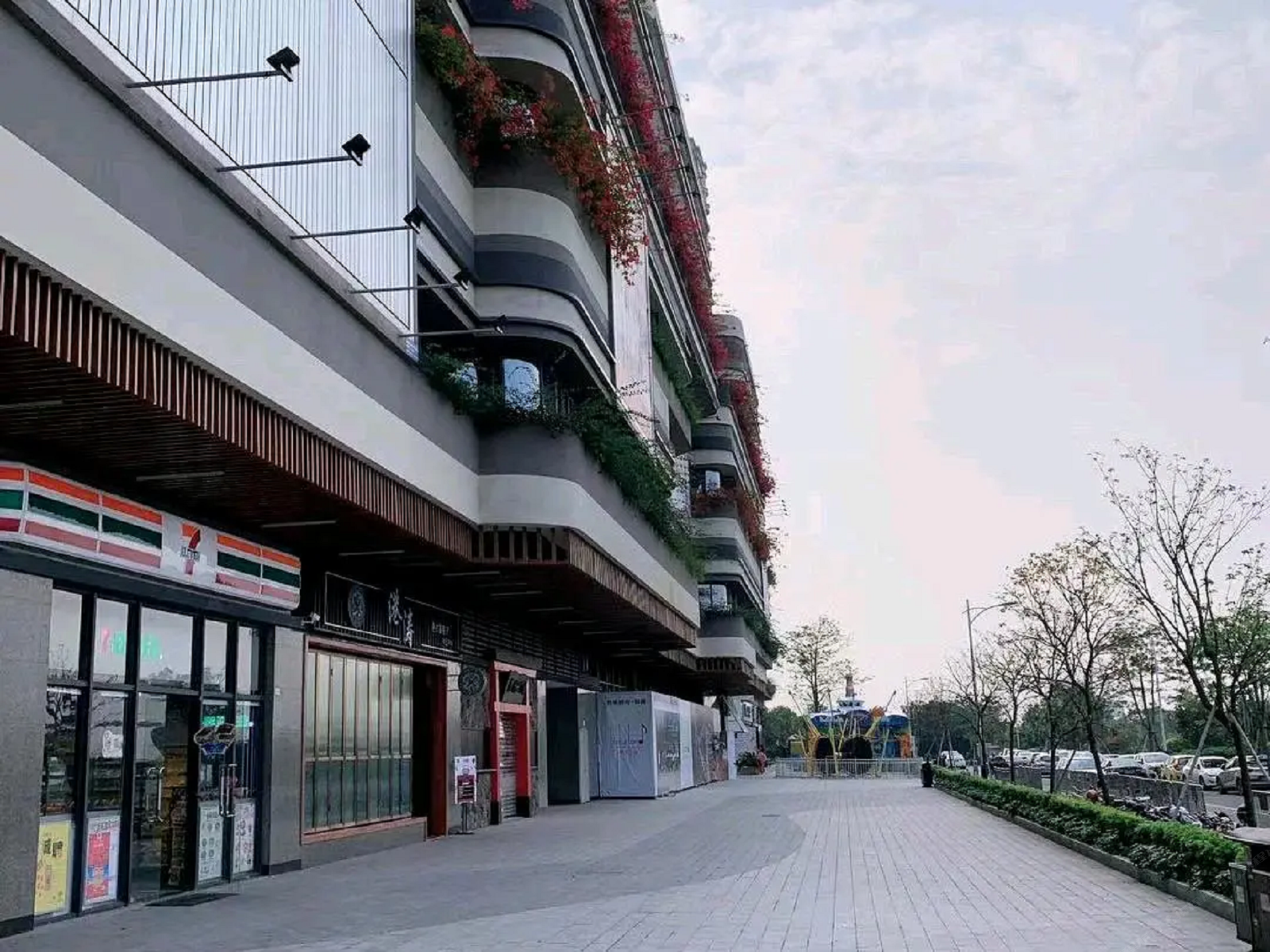 佛山港丰公寓（顺德碧桂园总部店）