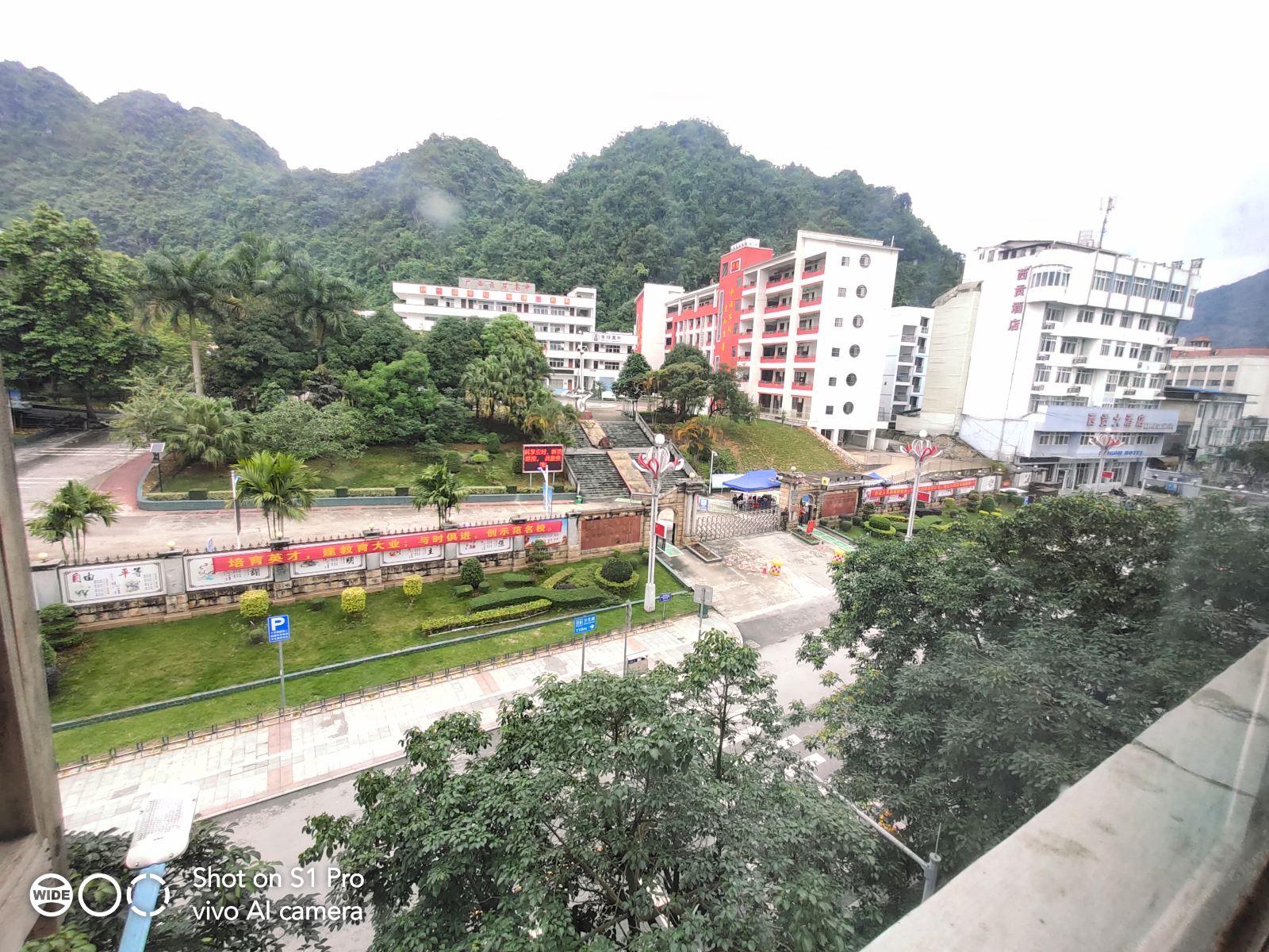 凭祥悦客居商务宾馆