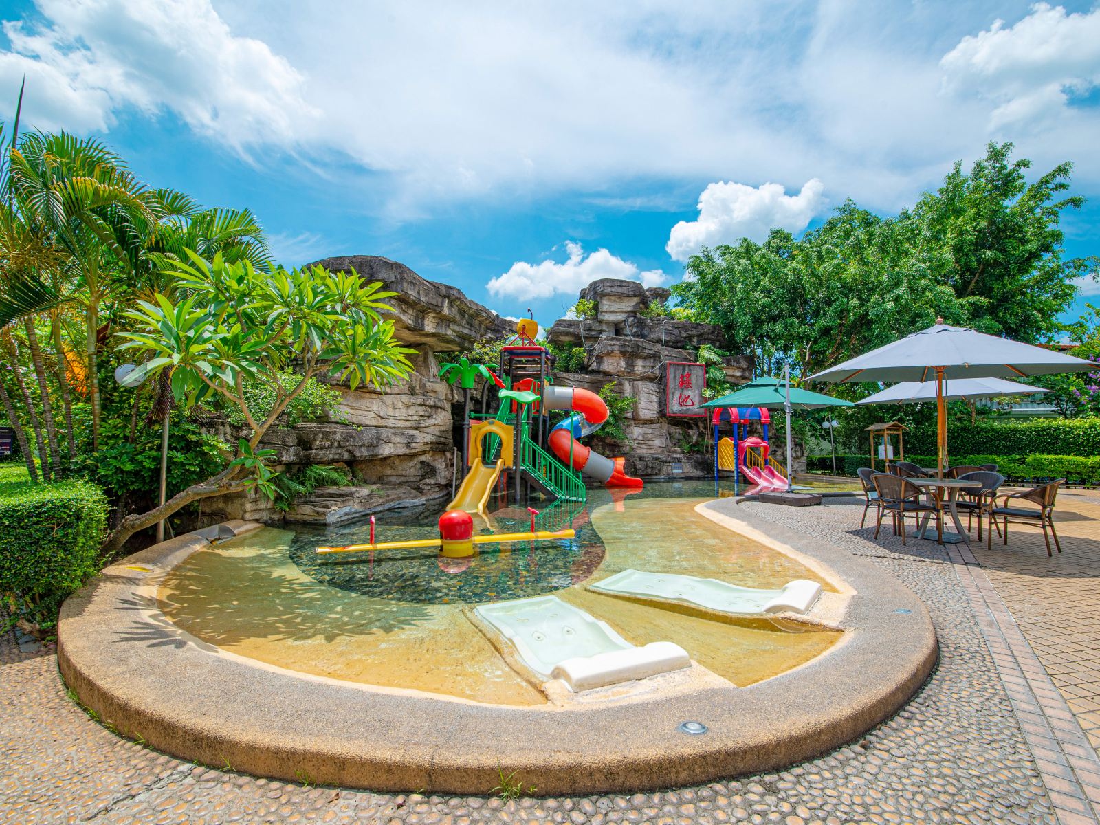 顺逸东方白盆湖温泉酒店（惠州惠东白盆珠店）